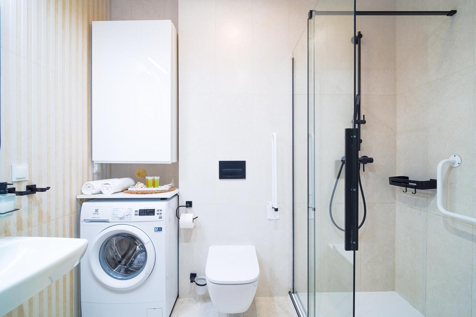Lulu - Pod Masztami - Dwupokojowy - Basen Silownia Parking Apartment Kolberg